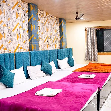 Hotel Mahalok Palace Ujjain Luaran gambar